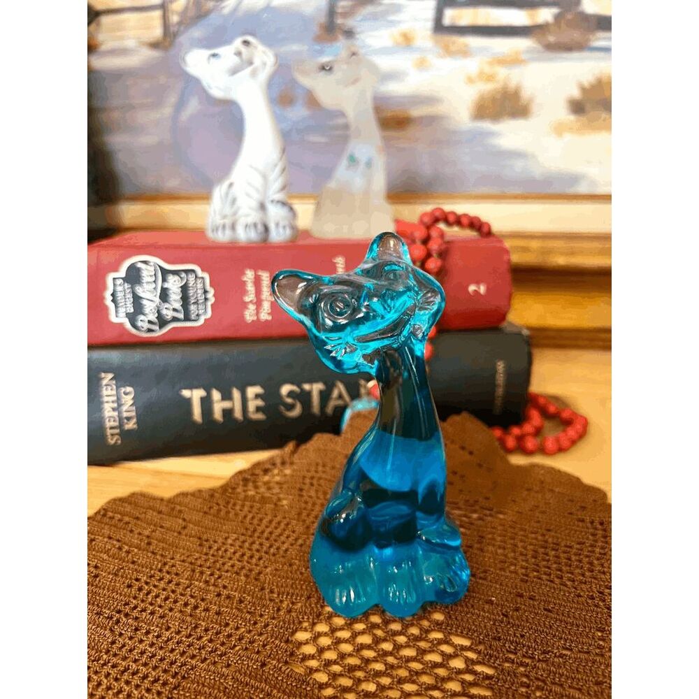 Vintage Fenton Happy Cat Blue Glass Figurine Sticker Mark Kitty 4 Inch Mini Coll